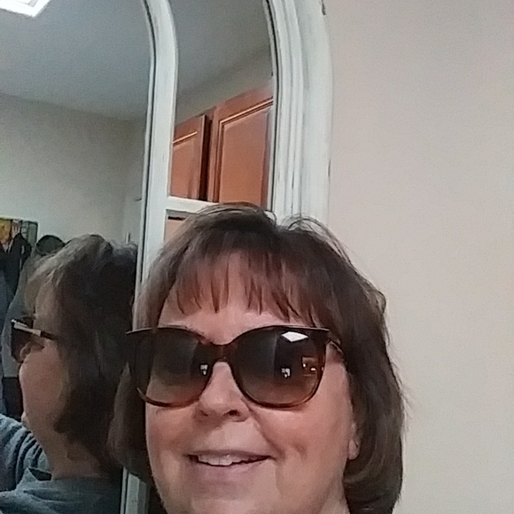 ✨HOST PICK!! ✨ NWT Kate Spade Sunglasses main image 12